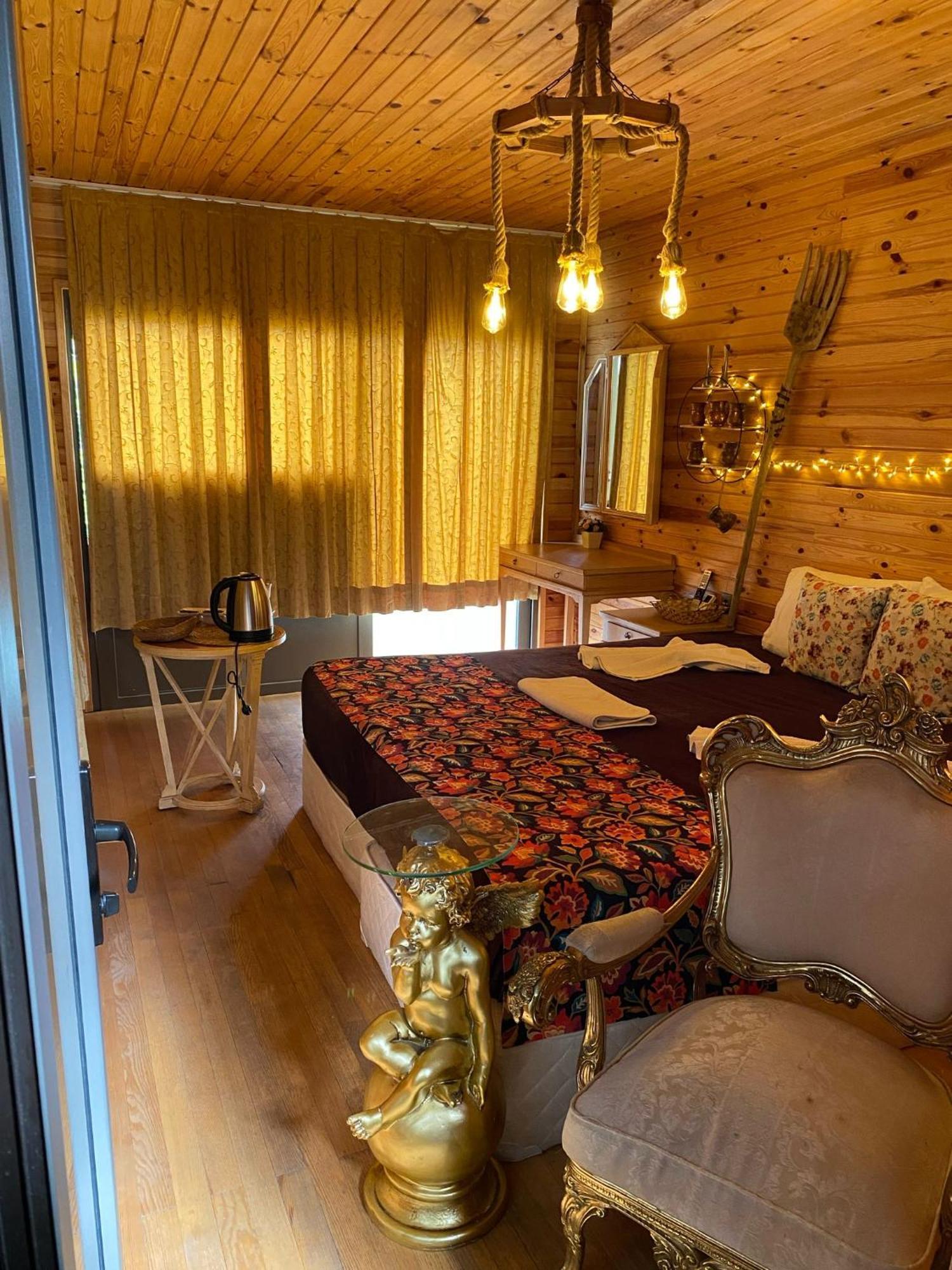 White Country Boutique Hotel อันตัลยา ภายนอก รูปภาพ