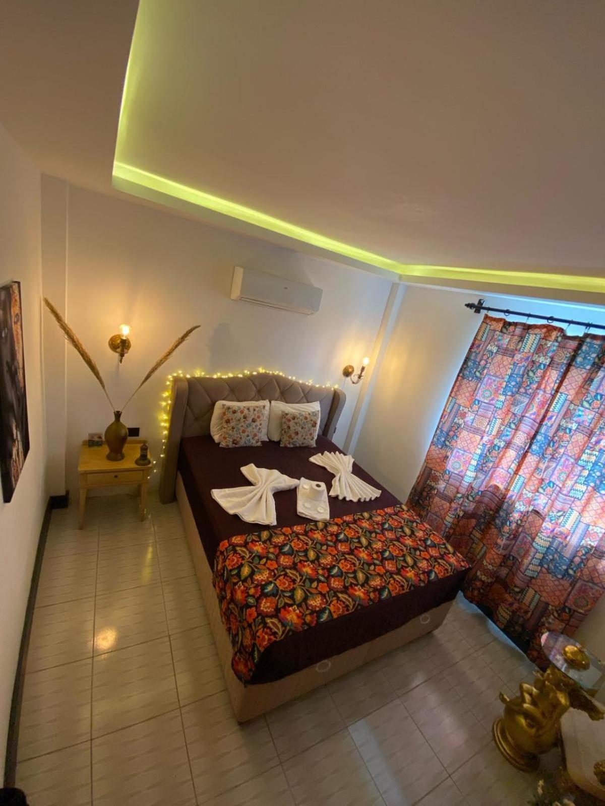 White Country Boutique Hotel อันตัลยา ภายนอก รูปภาพ